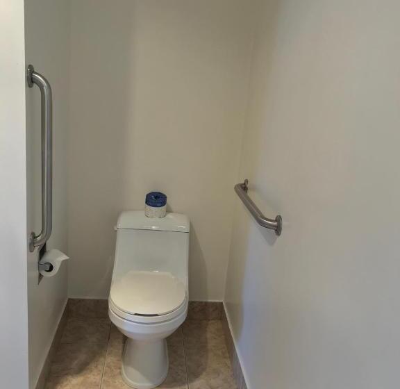 身障者適用スタンダードルーム, Nordic Lodge