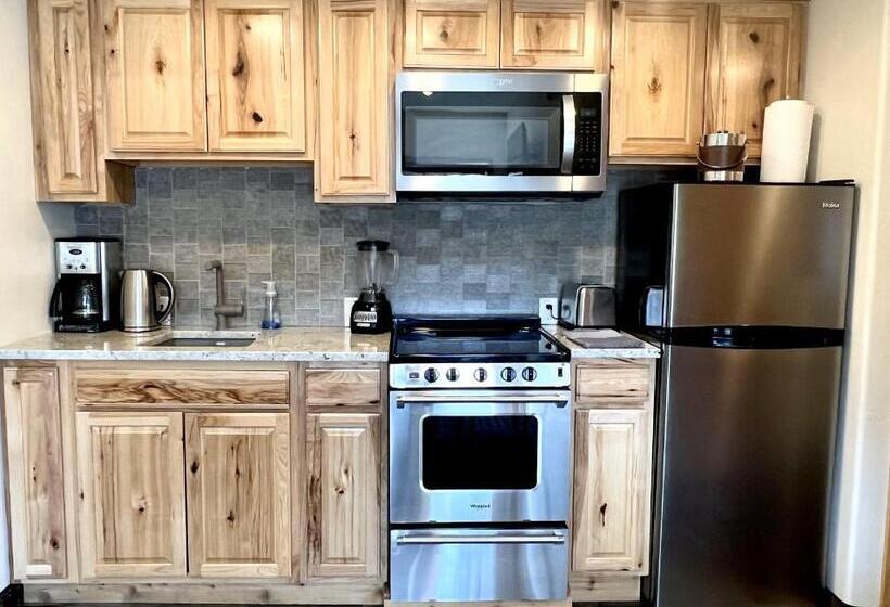 ２ベッドルームアパートメント, Nordic Lodge