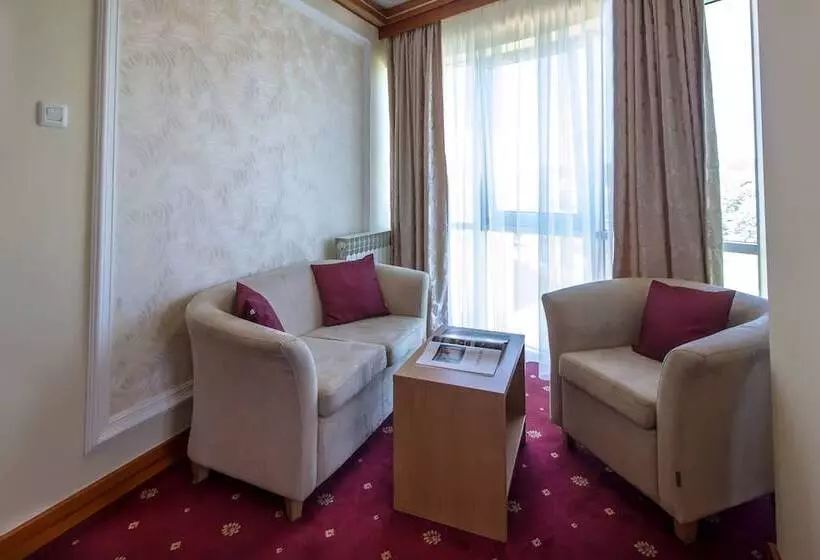 سوییت لوکس, Cezar Banja Luka