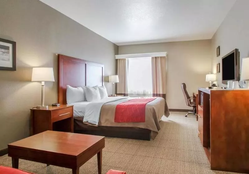 キングサイズベッドのスイートルーム, Comfort Inn Bolivar