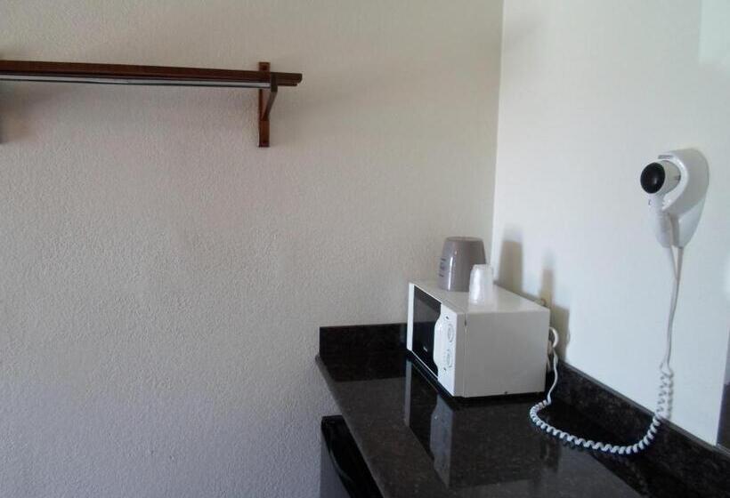 스탠다드 룸, Economy Inn Morgan Hill