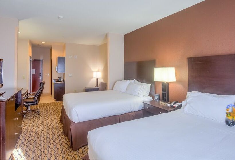 סוויטה, Holiday Inn Express Hotel And Suites Elk City, An Ihg