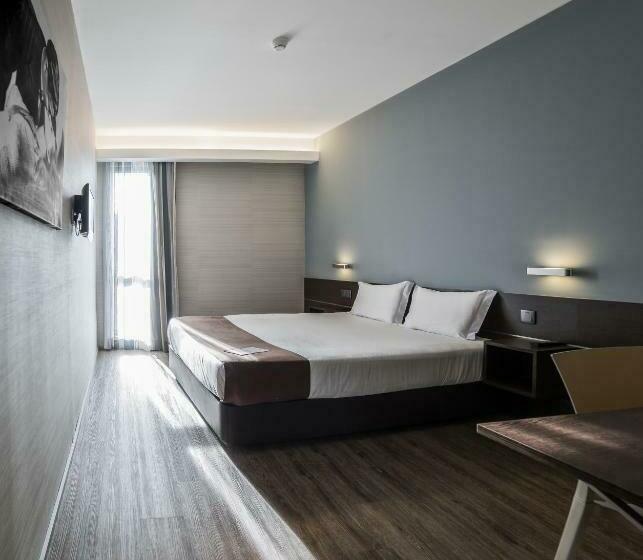 اتاق استاندارد, Moov Hotel Porto Centro