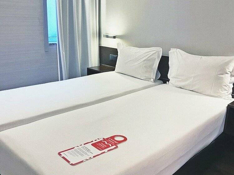 اتاق استاندارد, Moov Hotel Porto Centro