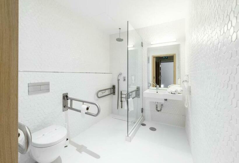 장애인을 위한 스탠다드 룸, Moov Hotel Porto Centro