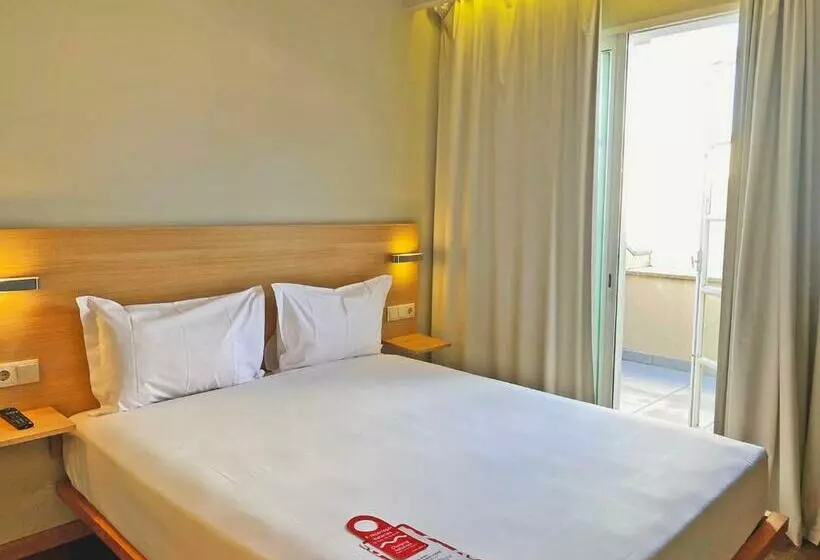 اتاق استاندارد با بالکن, Moov Hotel Porto Centro