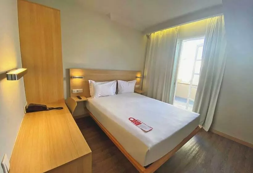اتاق استاندارد با بالکن, Moov Hotel Porto Centro