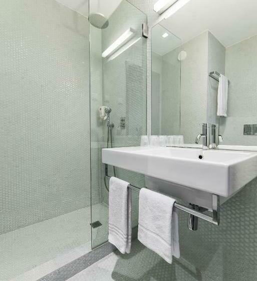 اتاق استاندارد با بالکن, Moov Hotel Porto Centro