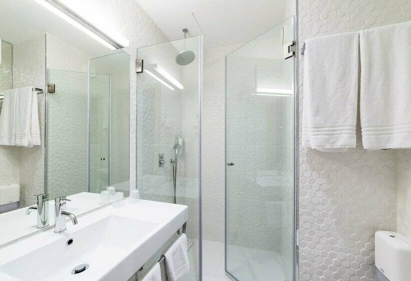 스탠다드 발코니 룸, Moov Hotel Porto Centro
