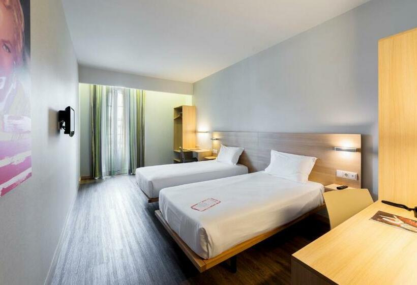 اتاق استاندارد با چشمانداز شهر, Moov Hotel Porto Centro