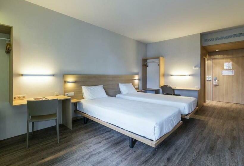 اتاق استاندارد با چشمانداز شهر, Moov Hotel Porto Centro