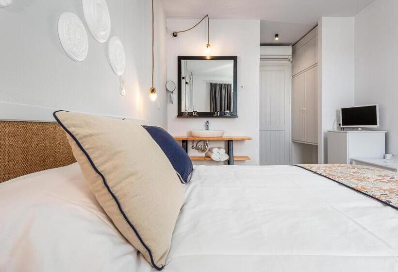 غرفة كلاسيكية, Mrs Chryssana Beach