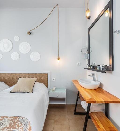 غرفة قياسية مطلّة علي البحر, Mrs Chryssana Beach