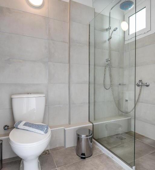 غرفة عائلية مطلّة علي البحر, Mrs Chryssana Beach