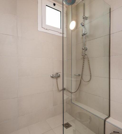 غرفة عائلية مطلّة علي البحر, Mrs Chryssana Beach