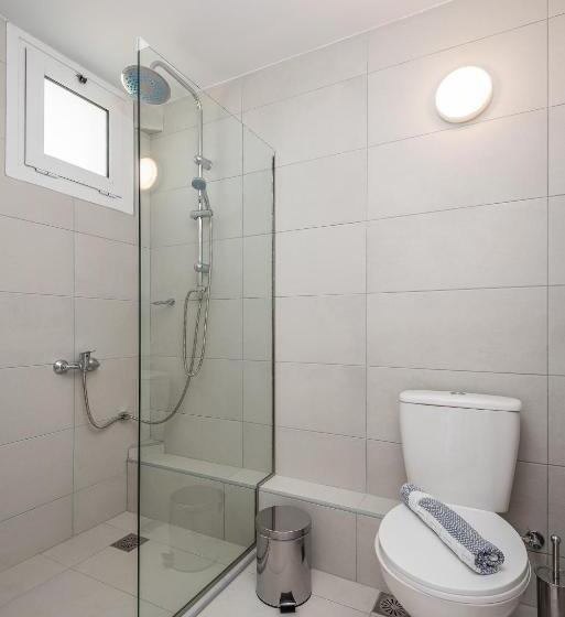 غرفة كلاسيكية مطلّة علي الحديقة, Mrs Chryssana Beach