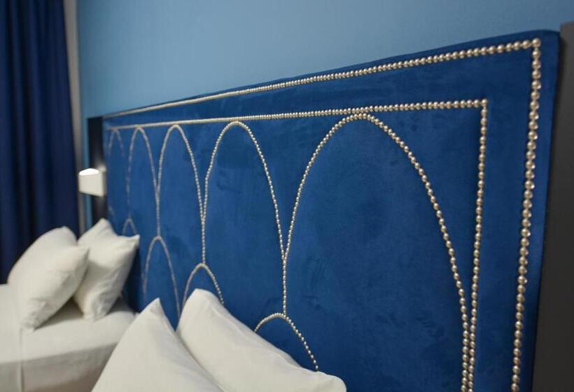 غرفة قياسية ثلاثية, Perinthos