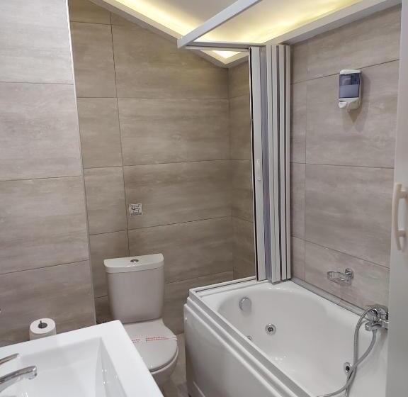 غرفة ديلوكس, Perinthos