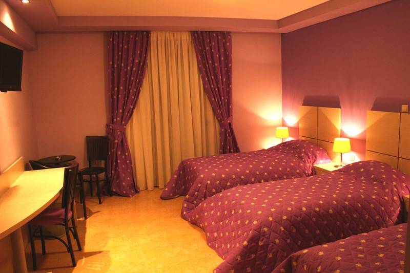 غرفة قياسية ثلاثية, Perinthos