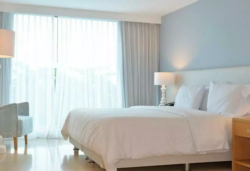 スタンダードスタジオ, Radisson Cartagena Ocean Pavillion