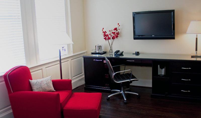 חדר קלאב עם מיטת קינג, Sheraton Columbia Downtown