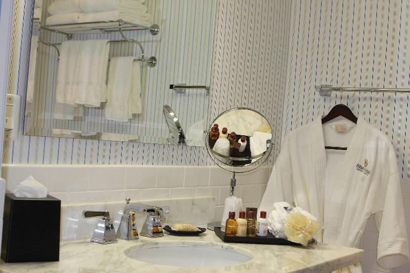 חדר קלאב עם מיטת קינג, Sheraton Columbia Downtown