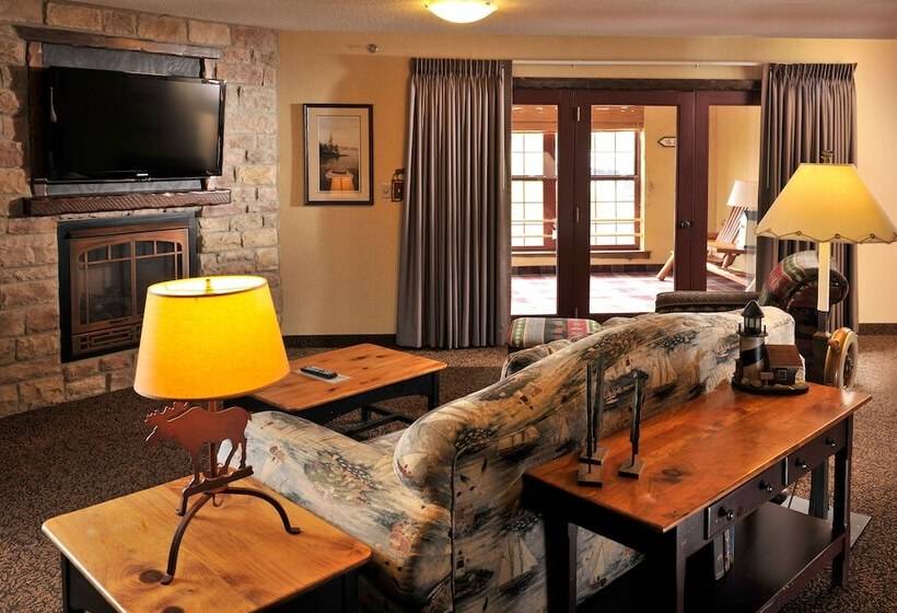 Superior Suite, Stoney Creek Hotel Moline