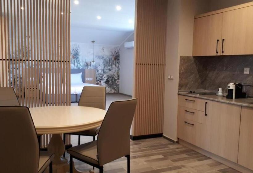 סוויטת ג'וניור, Tsarsko Selo Spa