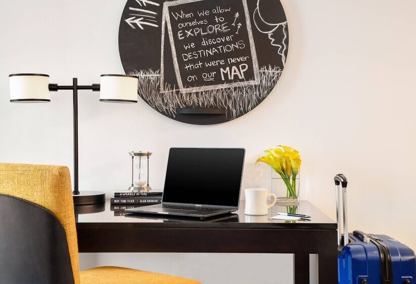 2 Bedroom Suite Pool View, Twelve Downtown, Autograph Collection