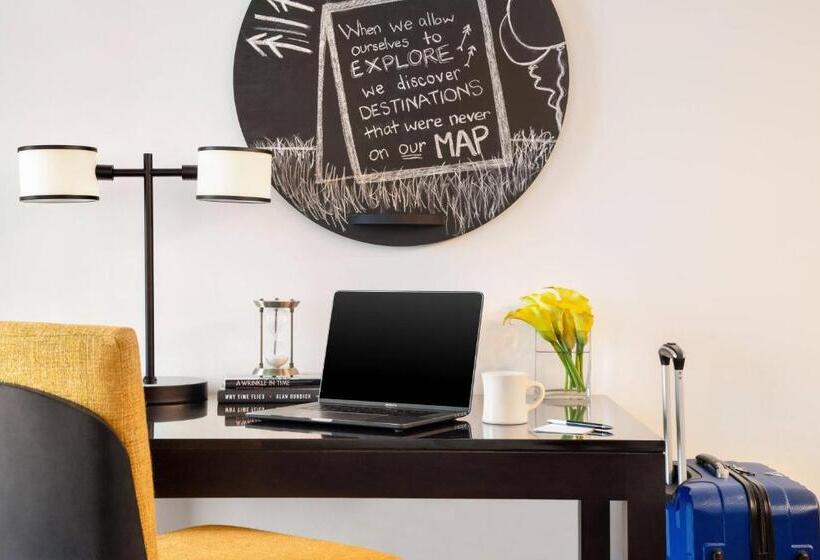 2 Bedroom Suite Pool View, Twelve Downtown, Autograph Collection