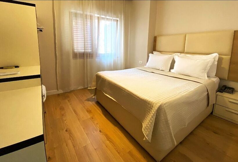 غرفة قياسية, Vila E Arte City Center