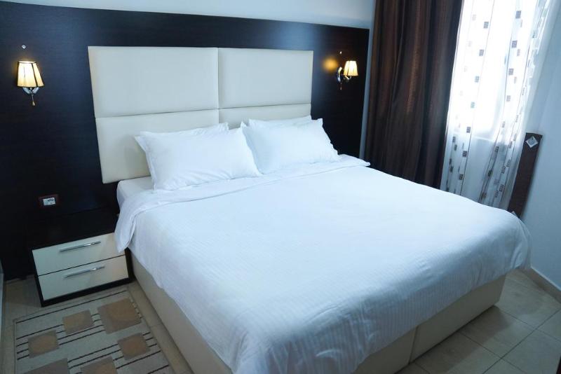 غرفة قياسية, Vila E Arte City Center