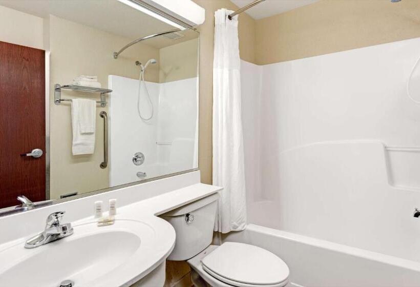 غرفة قياسية, Microtel Inn & Suites By Wyndham Bremen