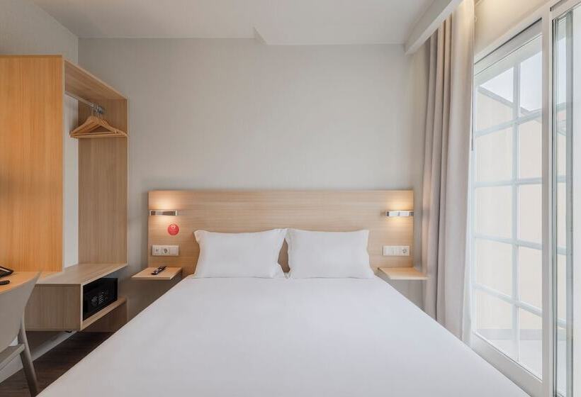 اتاق استاندارد با بالکن, Moov Hotel Porto Centro