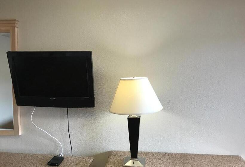 غرفة قياسية سرير كينج, Crystal Inn And Suites