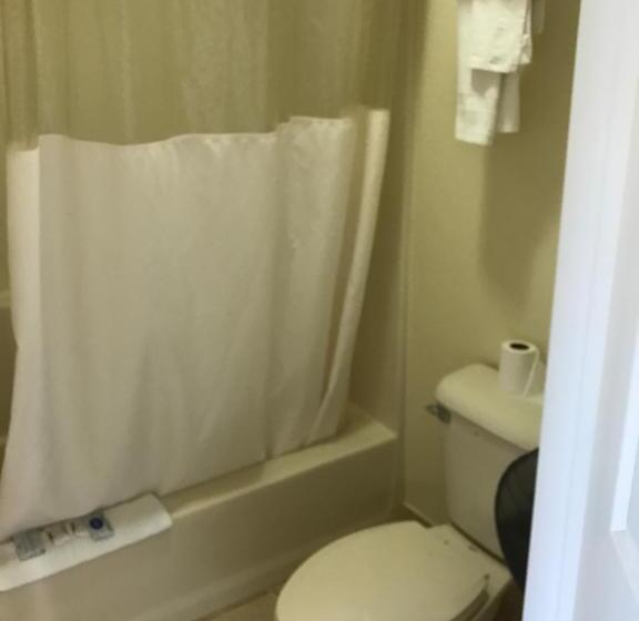 غرفة ديلوكس, Crystal Inn And Suites