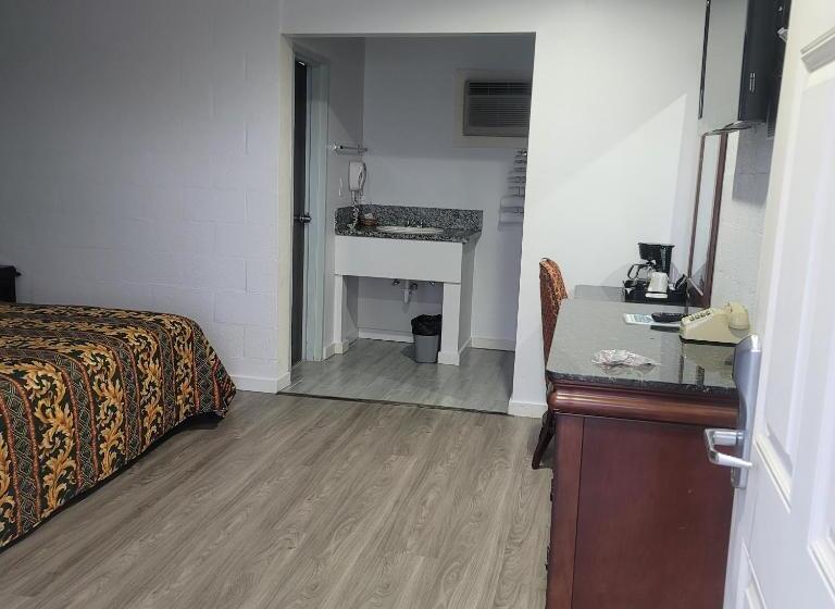 Номер Стандарт Индивидуальный, Economy Inn
