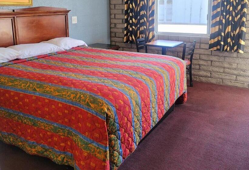 חדר סטנדרט יחיד, Economy Inn