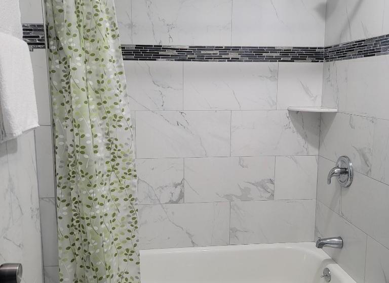 חדר סטנדרט, Economy Inn