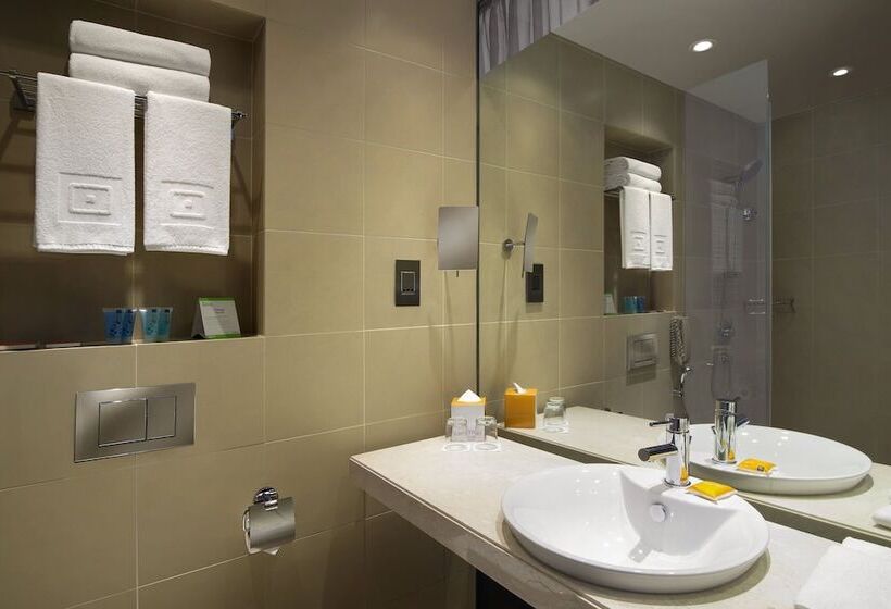 غرفة قياسية, Centro Capital Centre By Rotana