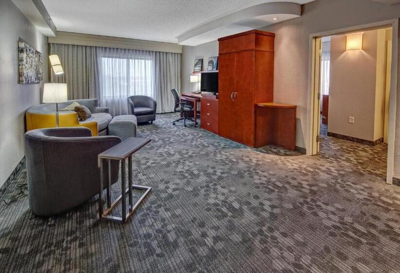 带大床的套房, Courtyard Lima