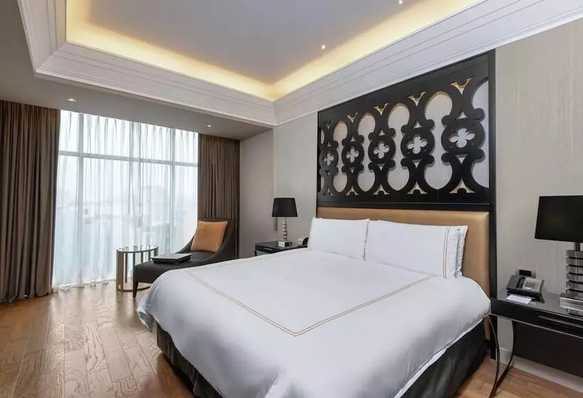 سوییت جونیور, Hilton Lima Miraflores