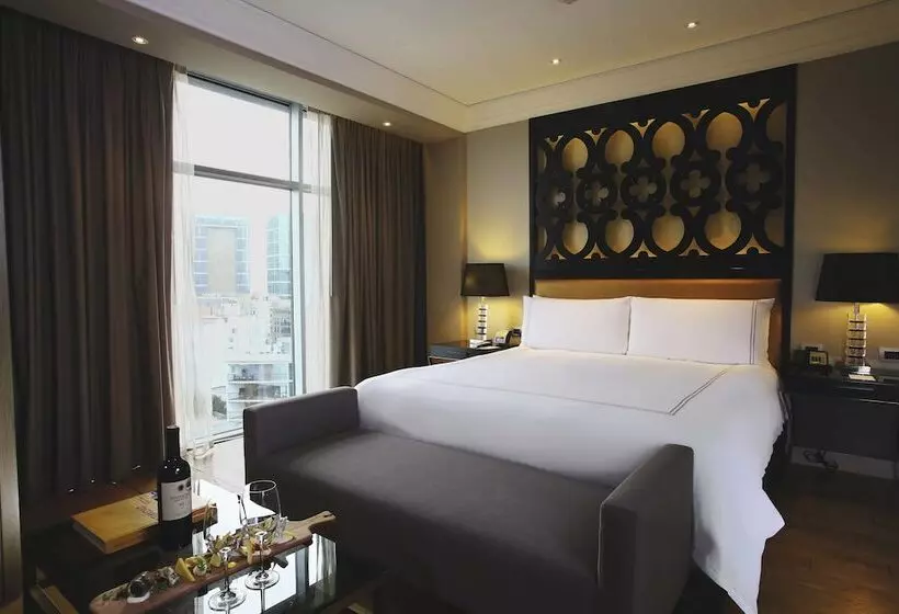 سوییت جونیور, Hilton Lima Miraflores