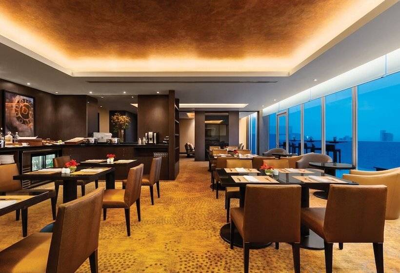 اتاق اجرایی, Hilton Lima Miraflores