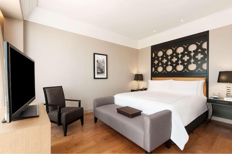 اتاق اجرایی با تخت بزرگ, Hilton Lima Miraflores