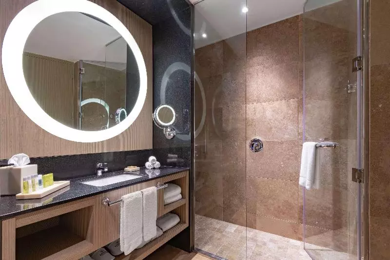 اتاق اجرایی با تخت بزرگ, Hilton Lima Miraflores