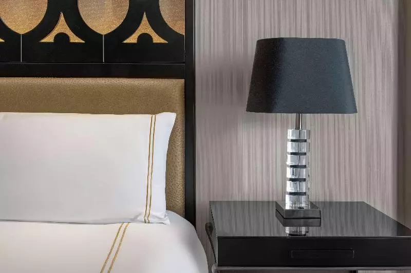 اتاق اجرایی با تخت بزرگ, Hilton Lima Miraflores