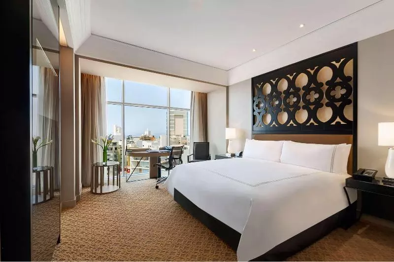 اتاق لوکس با تخت بزرگ, Hilton Lima Miraflores