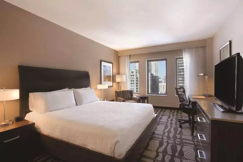 اتاق استاندارد با تخت بزرگ, Hilton Lima Miraflores