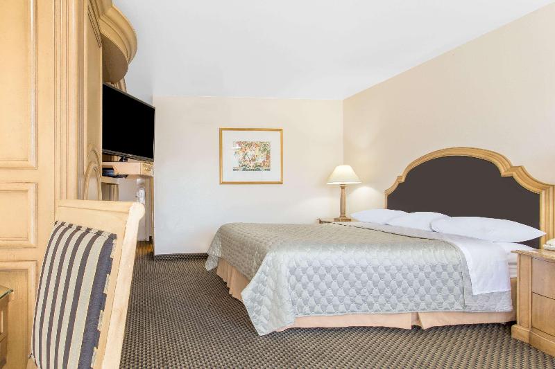 Люкс Executive Кровать Кинг, Holiday Inn Express & Suites - Green Bay East, An Ihg